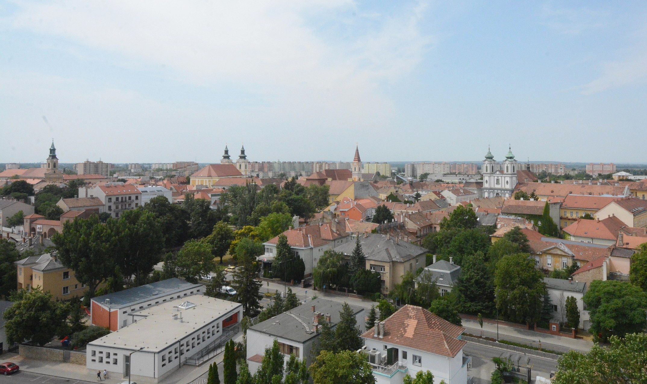 Székesfehérváron is megkondultak a harangok délután fél ötkor